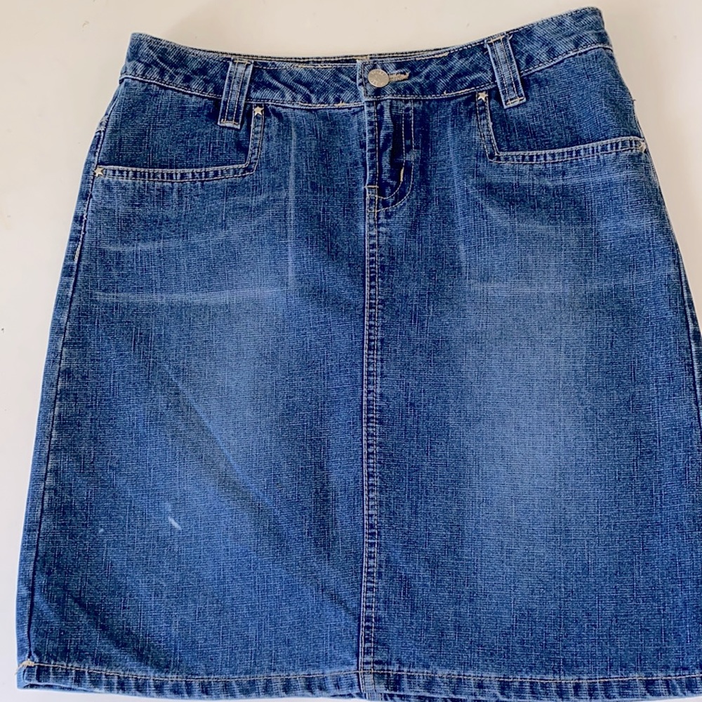 Squeeze Blue Jean Skirt with Pockets Size 12.5